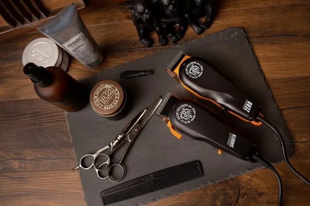 Desarrollo web con sistema de reservas para barbería